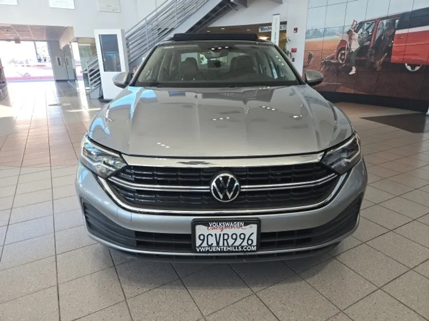 2022 Volkswagen Jetta 1.5T SE photo 1