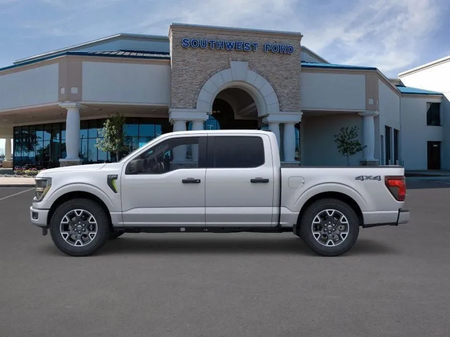 2025 Ford F-150 STX photo 1