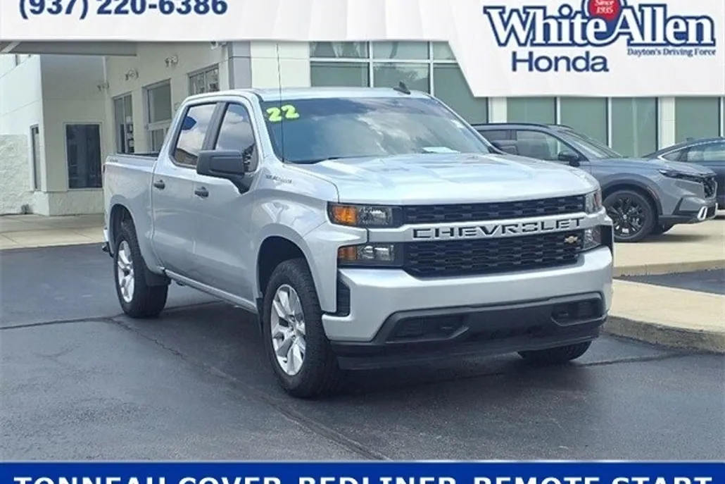 2022 Chevrolet Silverado 1500 Custom photo 1