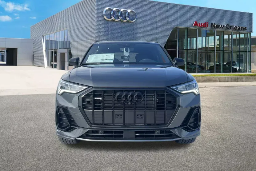 2025 Audi Q3 45 TFSI S line Premium Plus photo 1