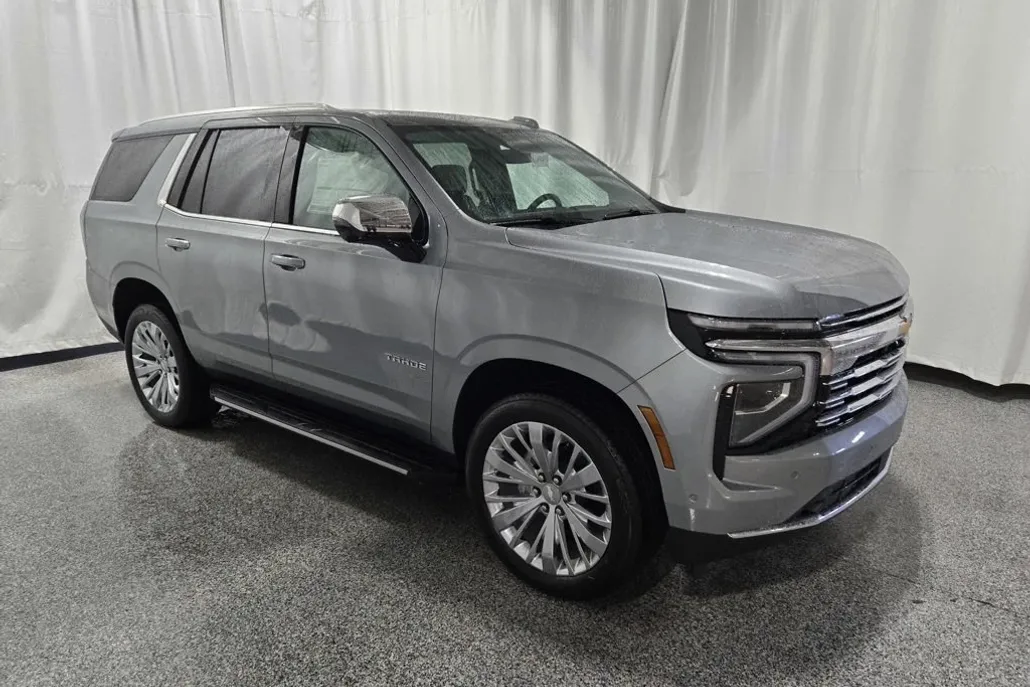 2025 Chevrolet Tahoe Premier photo 1