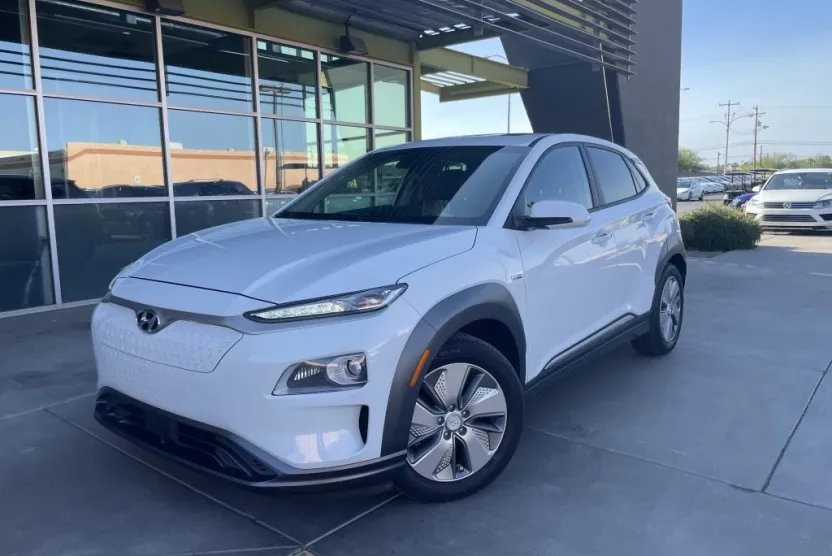 2020 Hyundai Kona Electric Ultimate photo 1