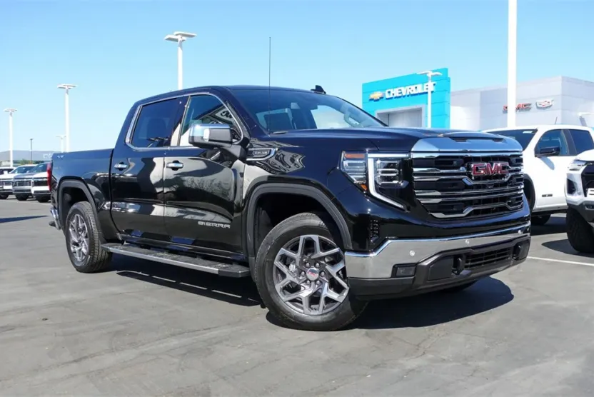 2026 Gmc Sierra 1500 SLT photo 1