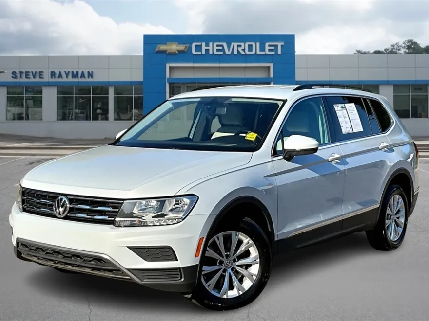 2018 Volkswagen Tiguan SE photo 1