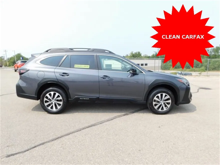 2025 Subaru Outback Premium photo 1