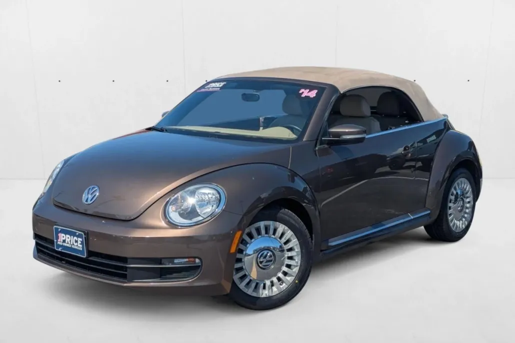 2014 Volkswagen Beetle Convertible 1.8T photo 1