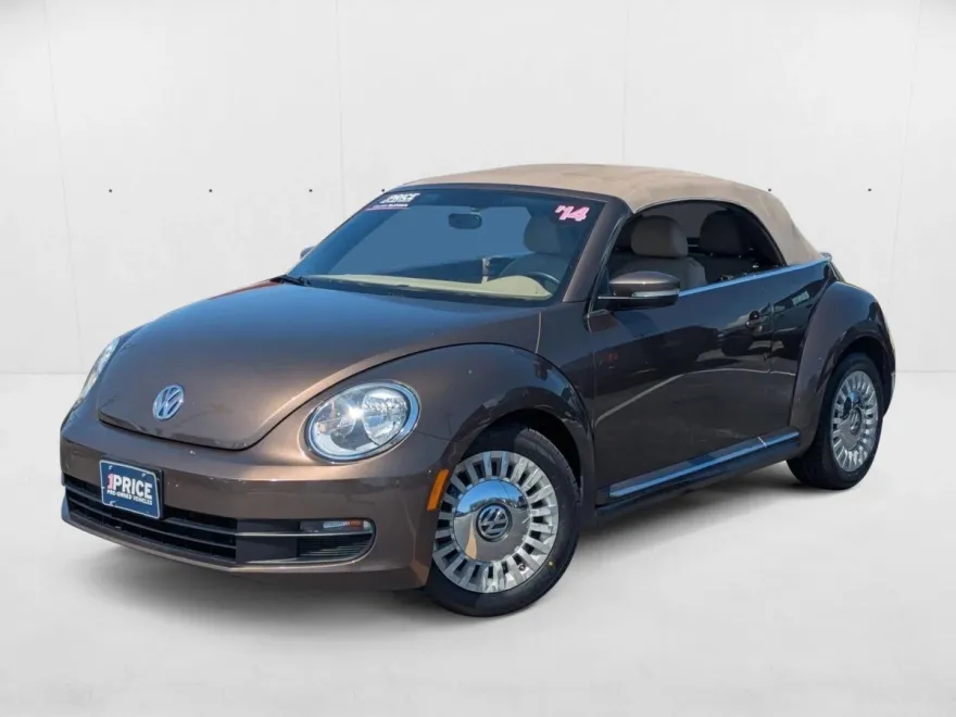 2014 Volkswagen Beetle Convertible 1.8T photo 1