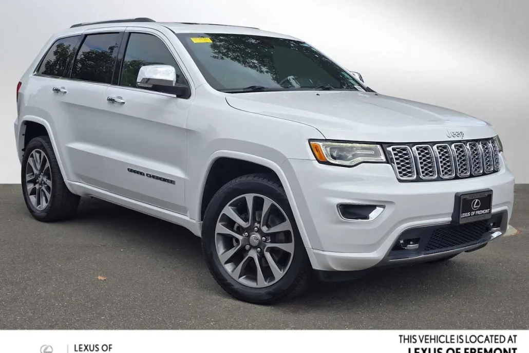 2017 Jeep Grand Cherokee Overland photo 1