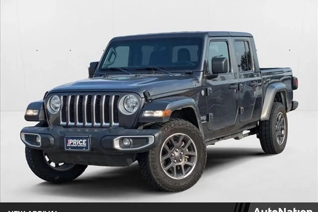 2023 Jeep Gladiator Overland photo 1