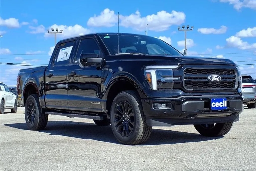 2025 Ford F-150 Lariat photo 1