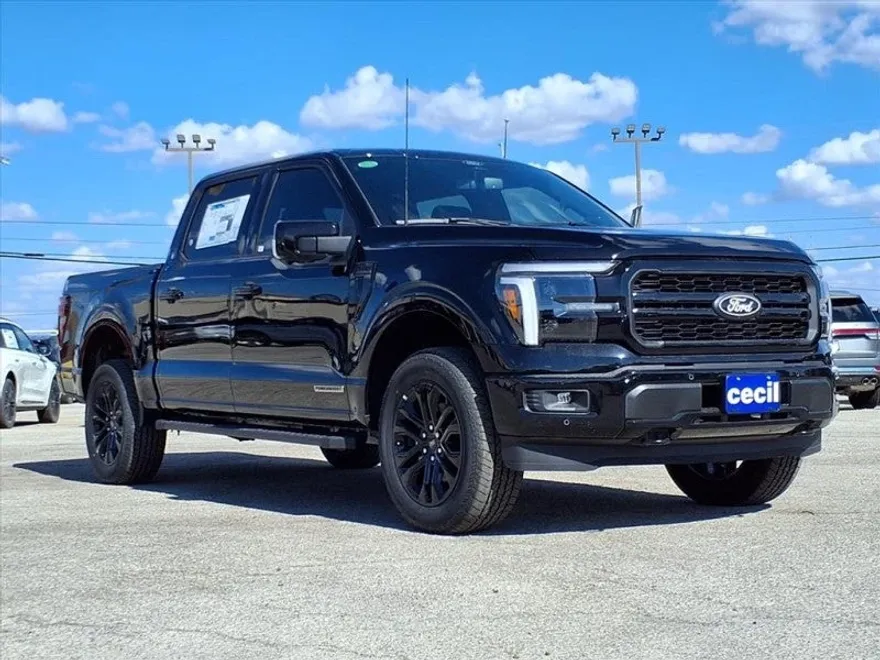 2025 Ford F-150 Lariat photo 1