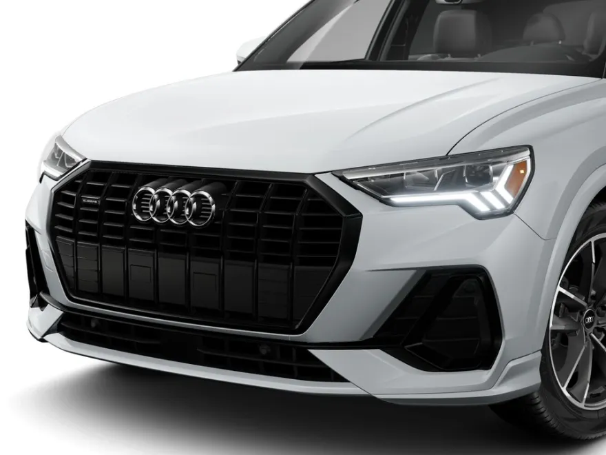 2025 Audi Q3 45 TFSI S line Premium photo 1