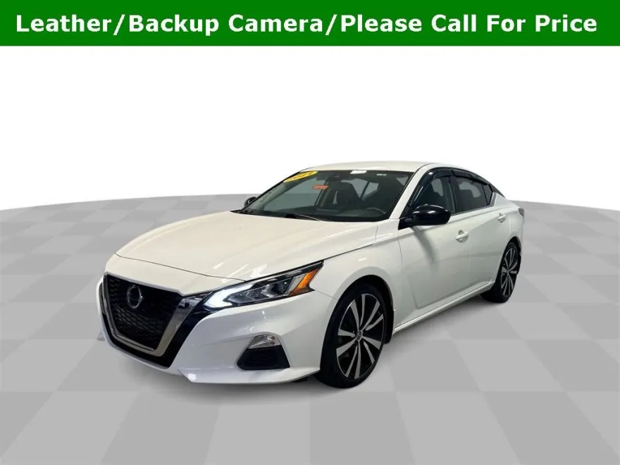 2021 Nissan Altima 2.5 SR photo 1