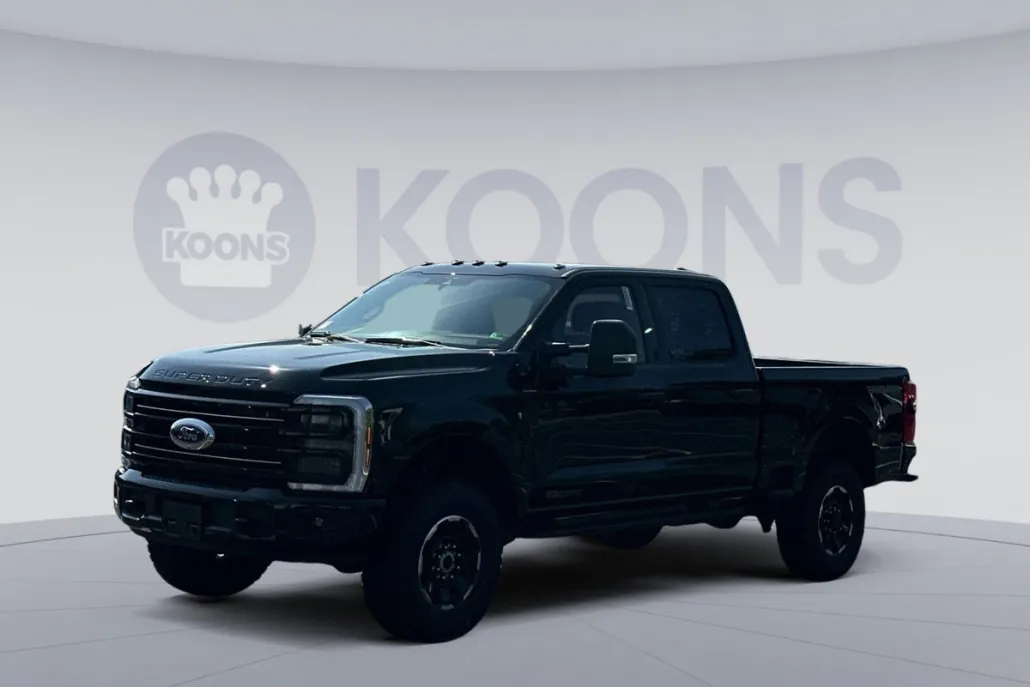 2025 Ford F-250 photo 1