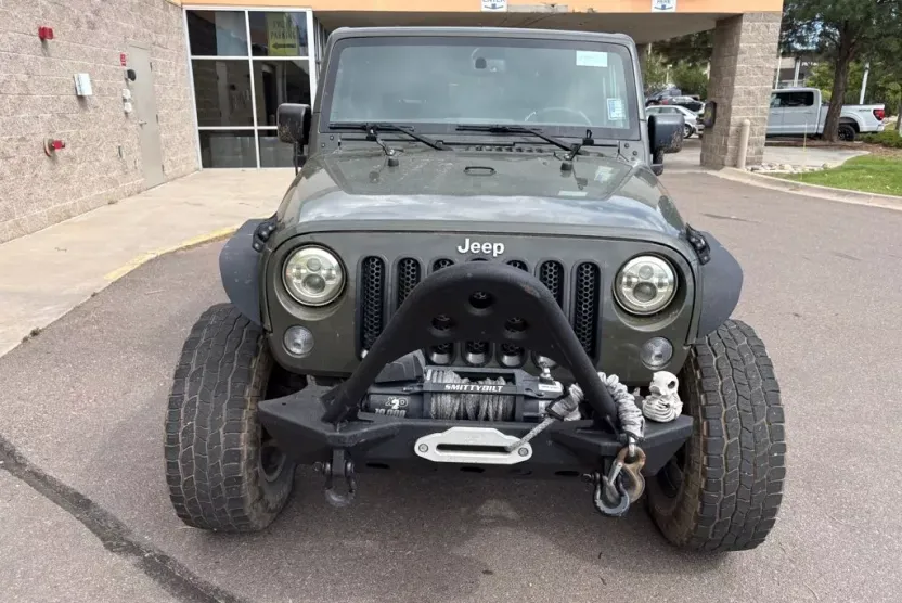 2015 Jeep Wrangler Sahara photo 1