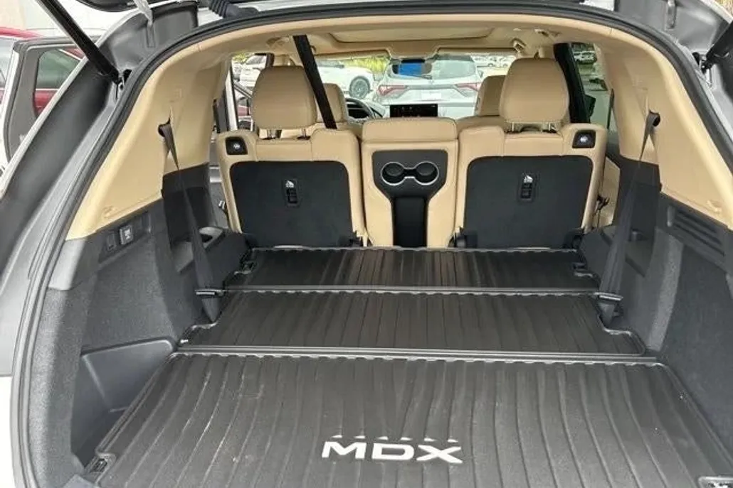 2024 Acura MDX photo 1
