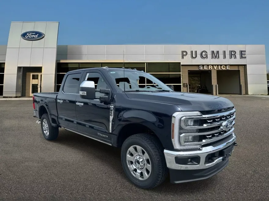2025 Ford F-250 Lariat photo 1