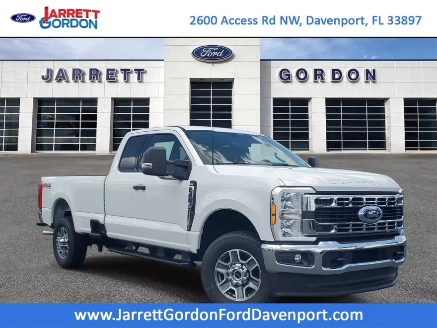 2025 Ford F-350 XLT photo 1