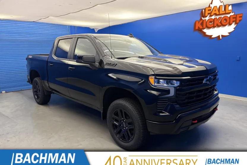 2026 Chevrolet Silverado 1500 LT Trail Boss photo 1