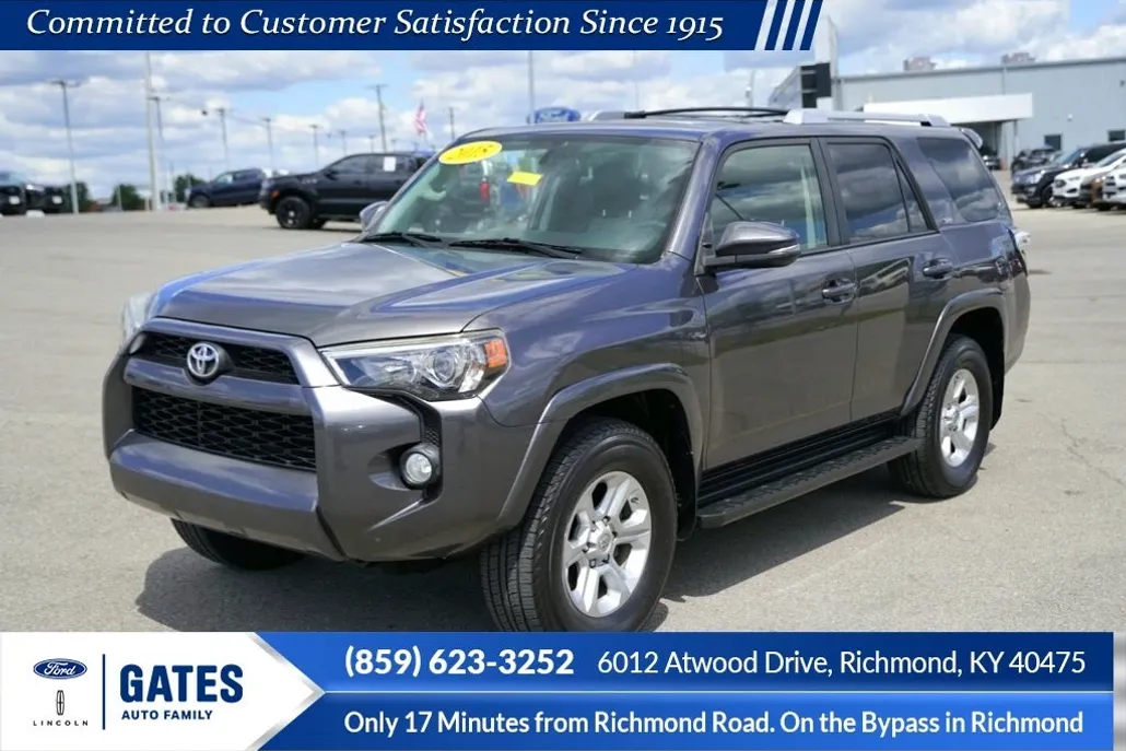 2015 Toyota 4Runner SR5 photo 1