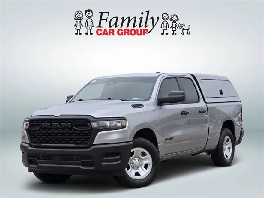 2025 Ram 1500 Tradesman photo 1