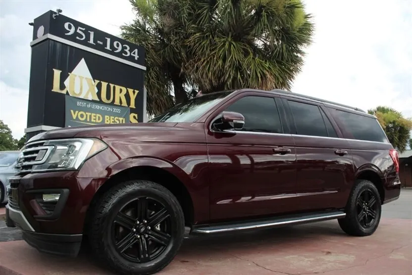 2020 Ford Expedition MAX XLT photo 1