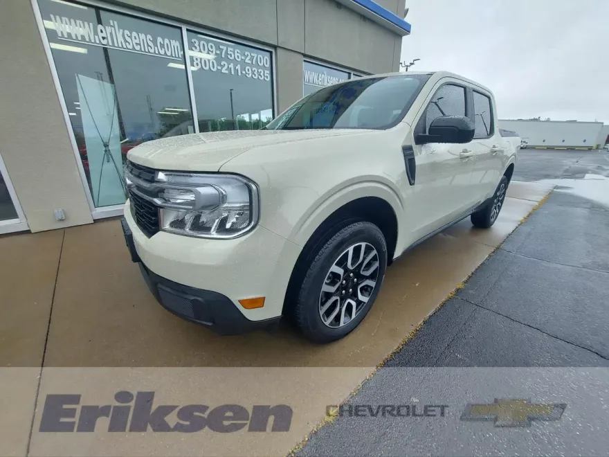 2024 Ford Maverick Lariat photo 1