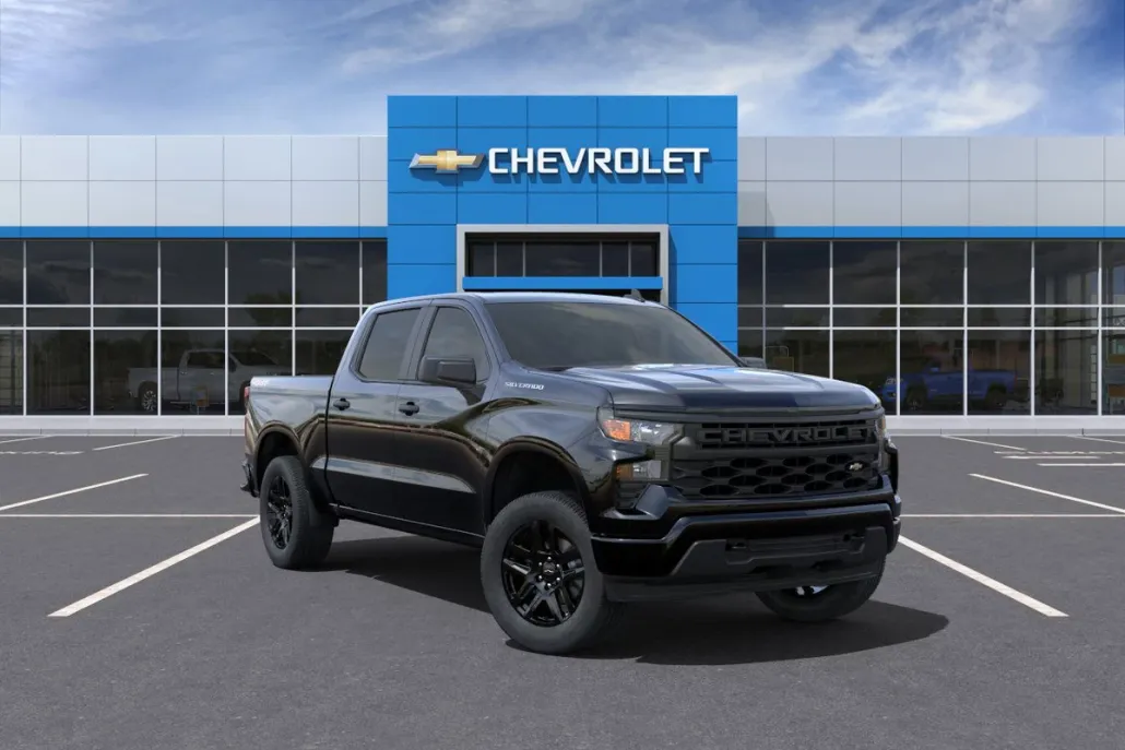 2025 Chevrolet Silverado 1500 Custom photo 1