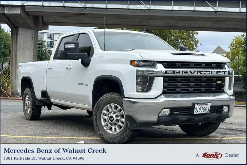 2023 Chevrolet Silverado 2500HD LT photo 1