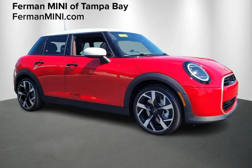 2026 Mini Cooper 4 Door Hardtop Signature photo 1