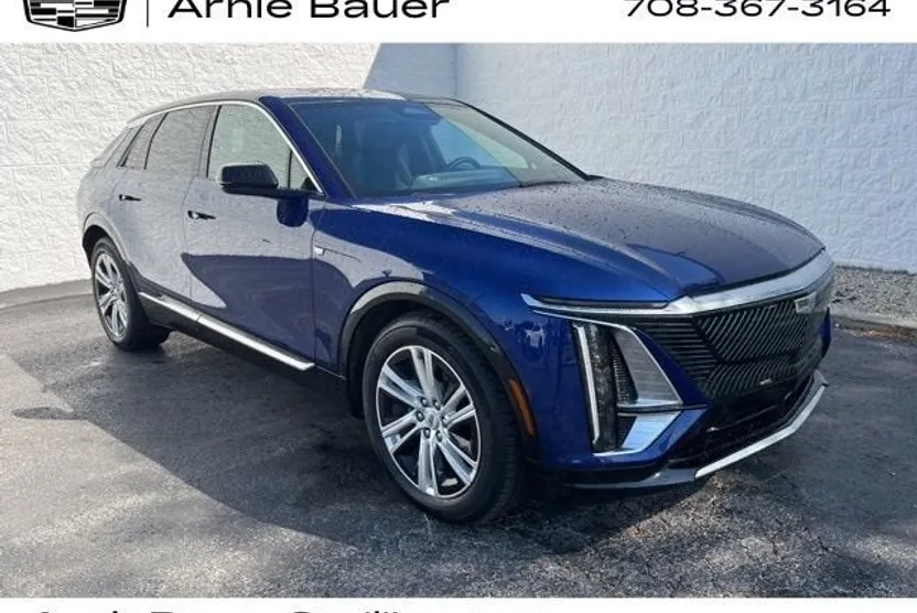 2024 Cadillac Lyriq Tech photo 1