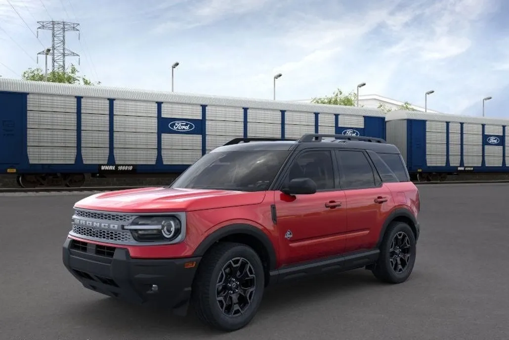2025 Ford Bronco Sport Outer Banks photo 1