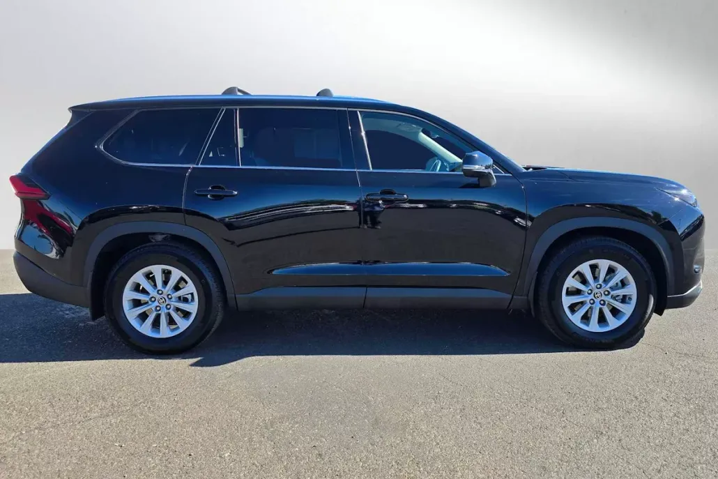 2024 Toyota Grand Highlander Hybrid XLE photo 1