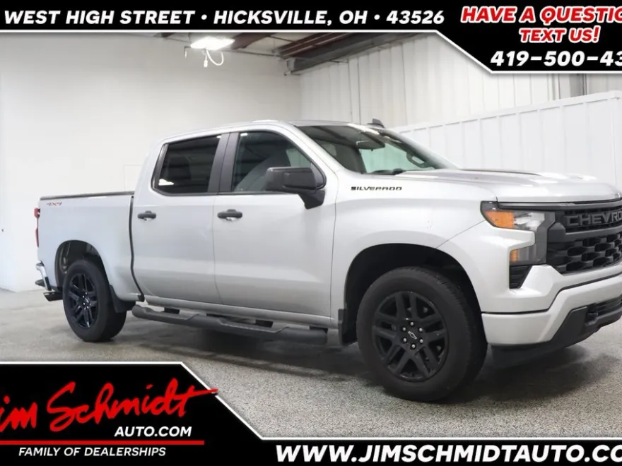 2022 Chevrolet Silverado 1500 Custom photo 1