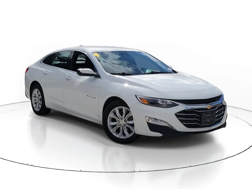 2024 Chevrolet Malibu 1LT photo 1