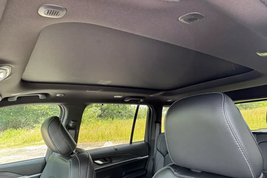2025 Jeep Grand Cherokee Limited photo 1