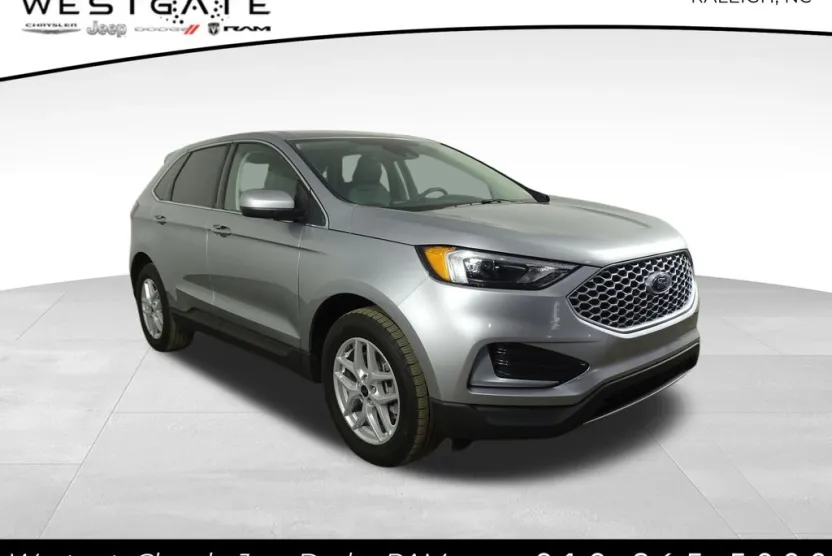 2024 Ford Edge SEL photo 1