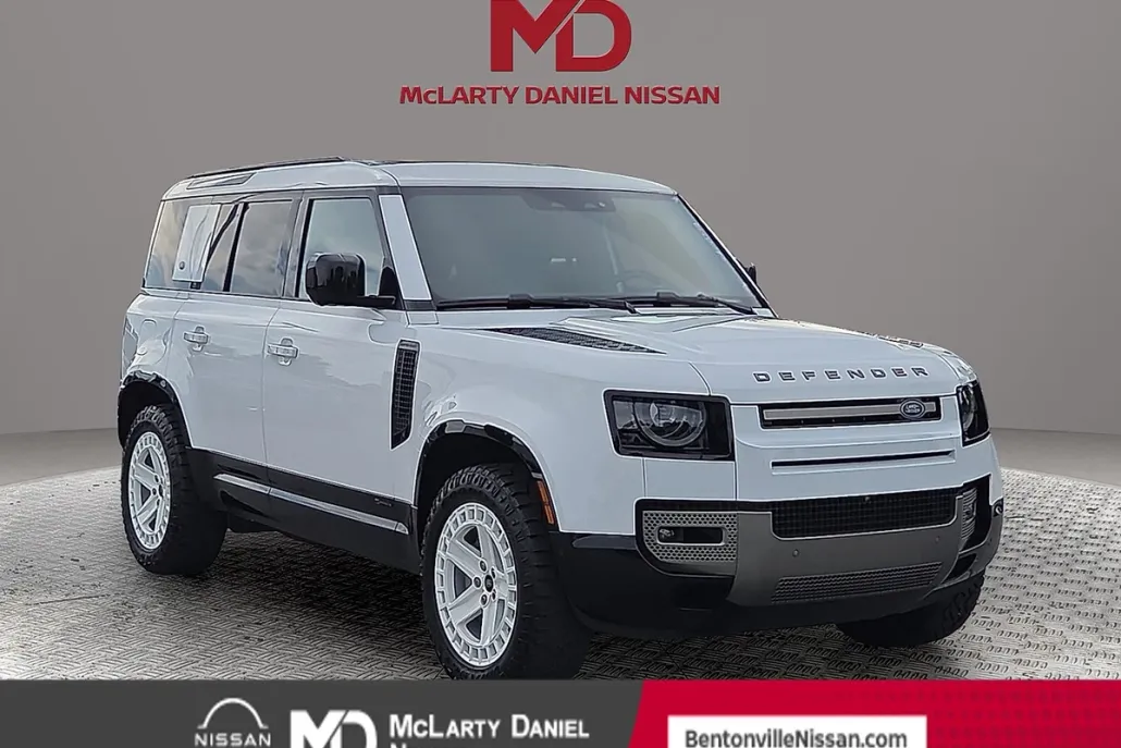 2021 Land Rover Defender 110 X-Dynamic HSE photo 1