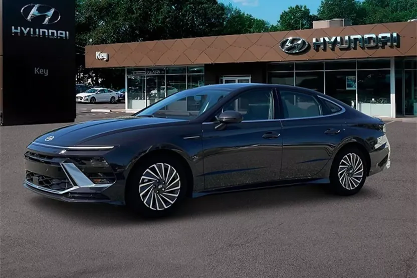 2024 Hyundai Sonata Hybrid Limited photo 1
