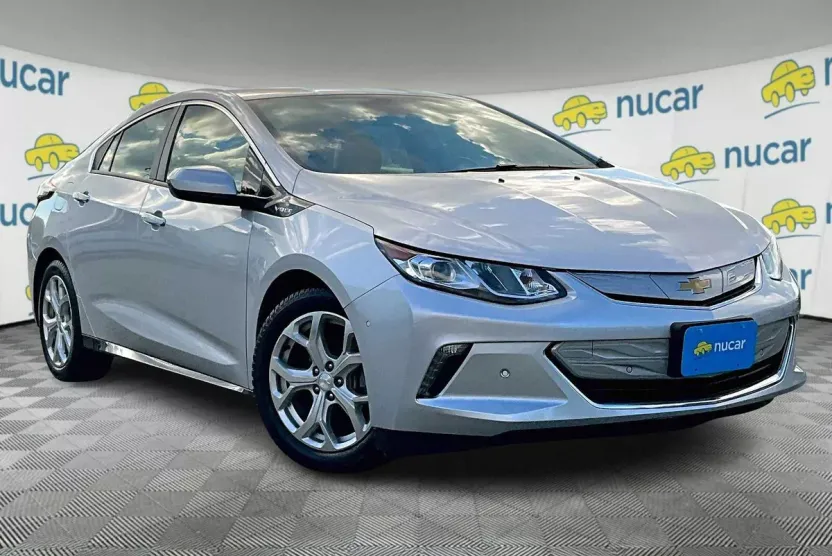 2017 Chevrolet Volt Premier photo 1