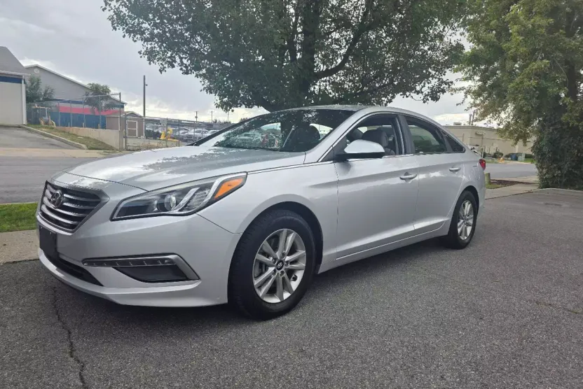 2015 Hyundai Sonata SE Eco photo 1