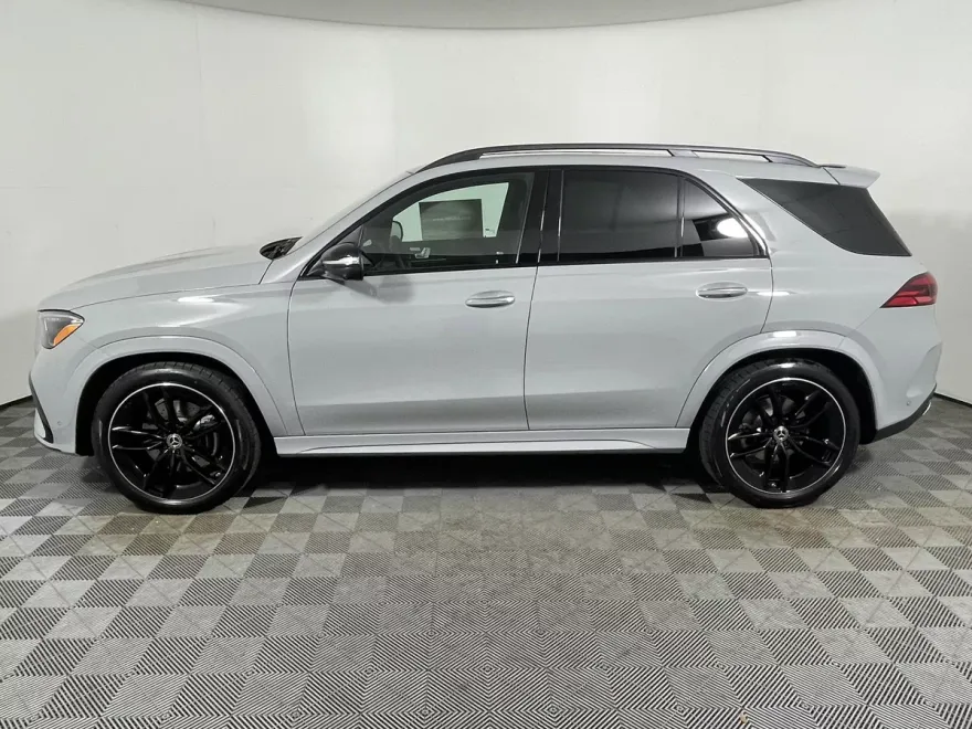 2026 Mercedes Benz GLE 450 4MATIC photo 1