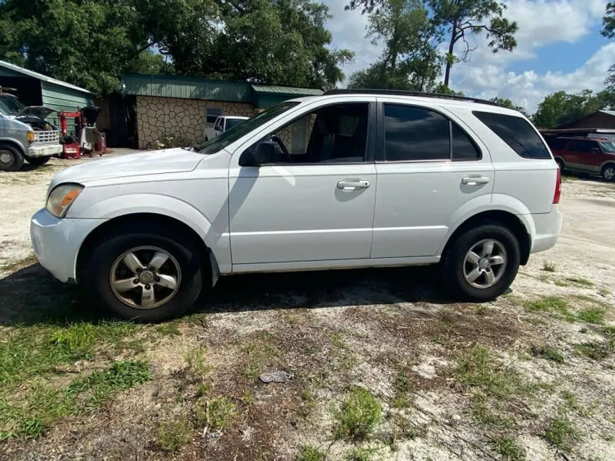 2008 Kia Sorento photo 1