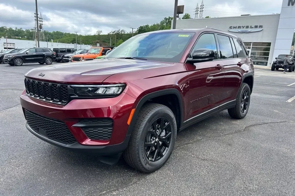 2025 Jeep Grand Cherokee Altitude X photo 1
