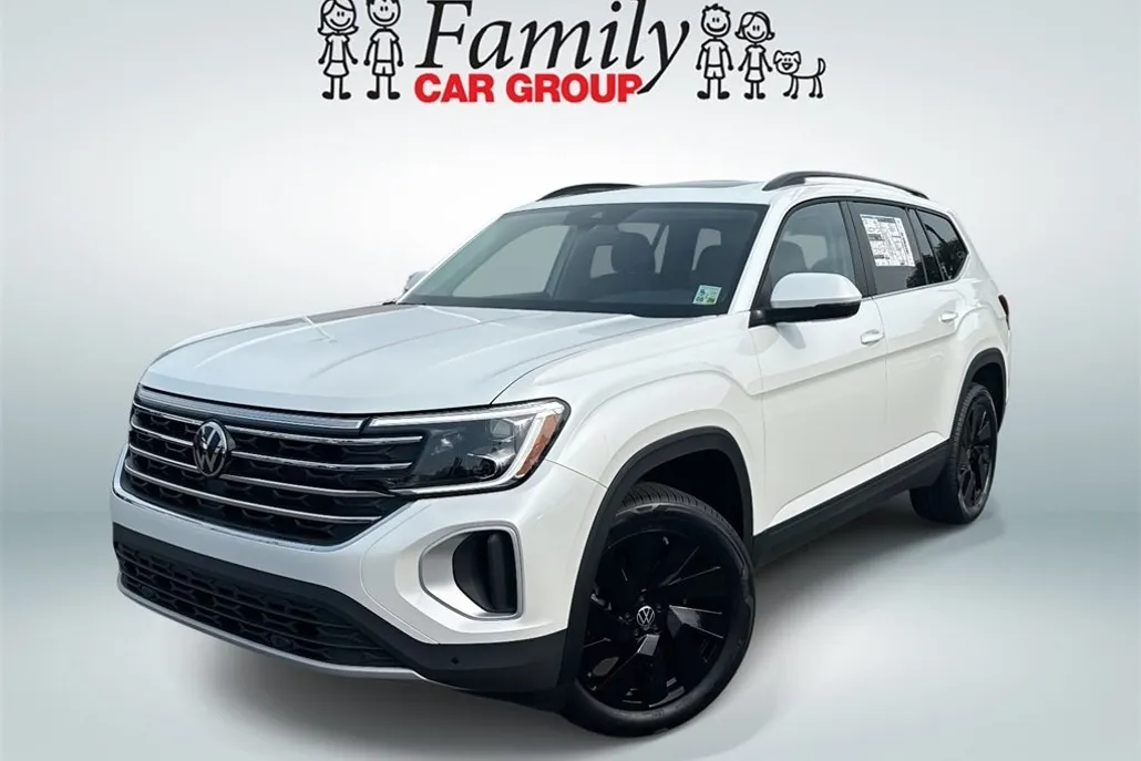 2026 Volkswagen Atlas SE Technology photo 1
