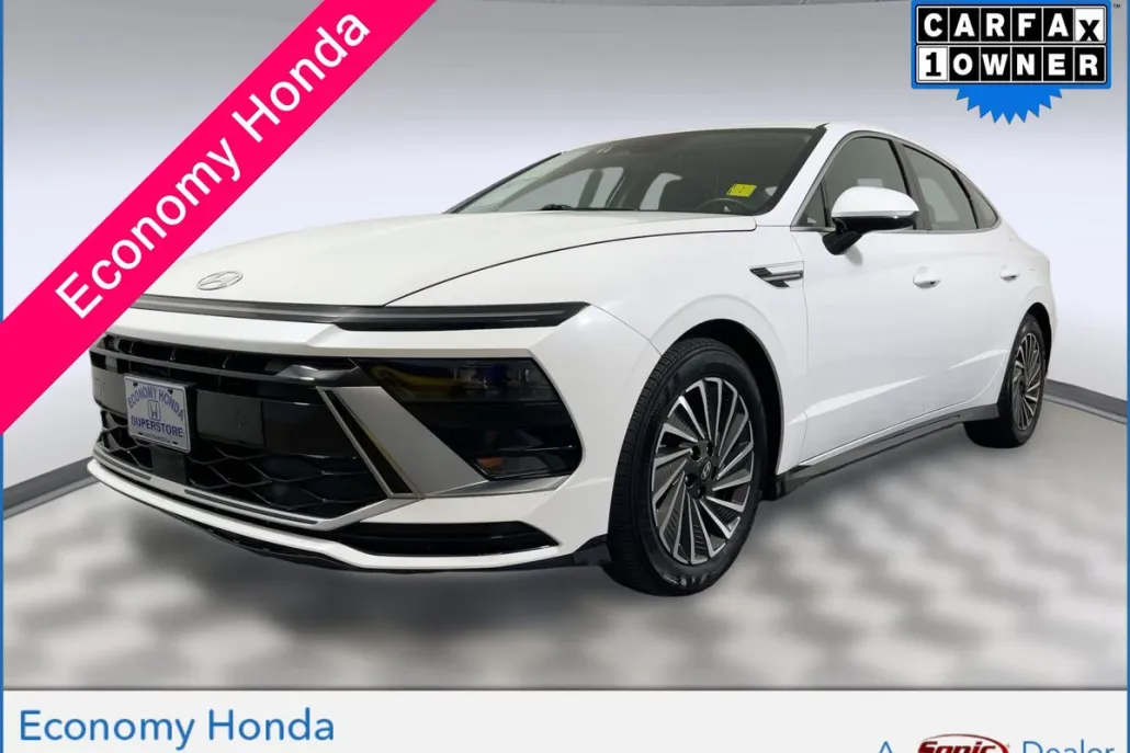 2024 Hyundai Sonata Hybrid SEL photo 1