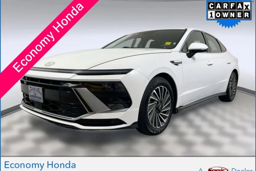 2024 Hyundai Sonata Hybrid SEL photo 1