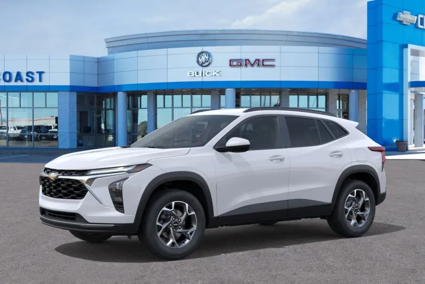 2026 Chevrolet Trax LT photo 1