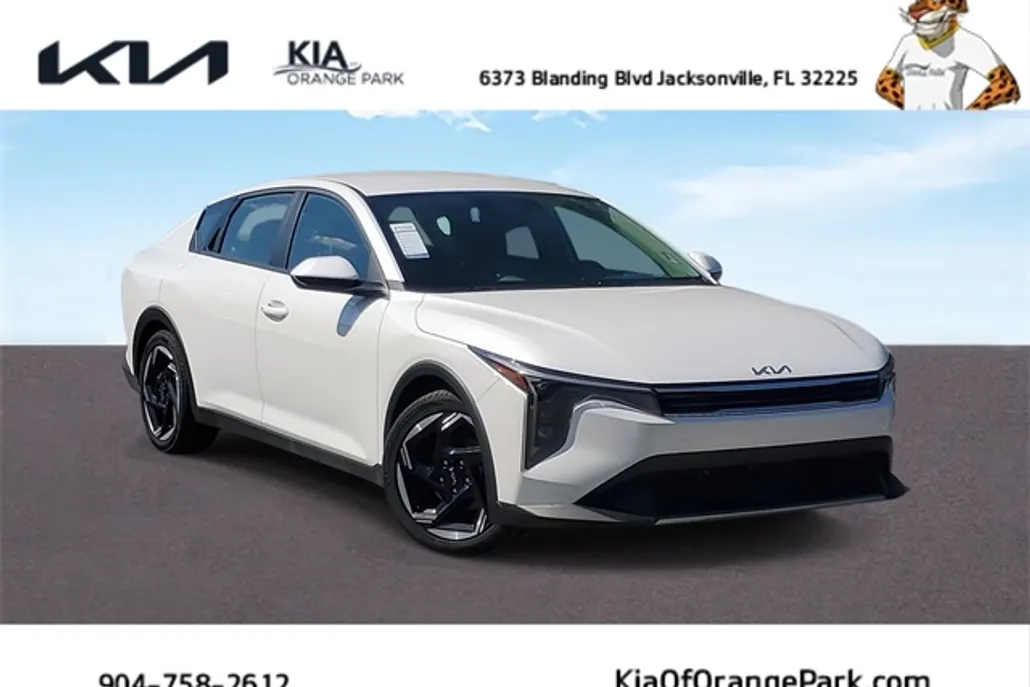 2025 Kia K4 EX photo 1