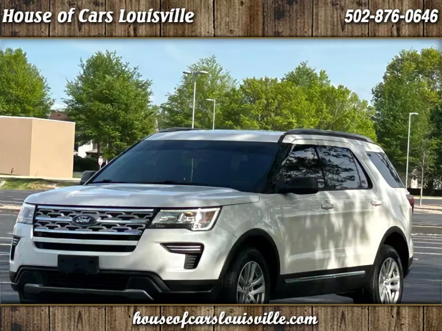 2018 Ford Explorer XLT photo 1